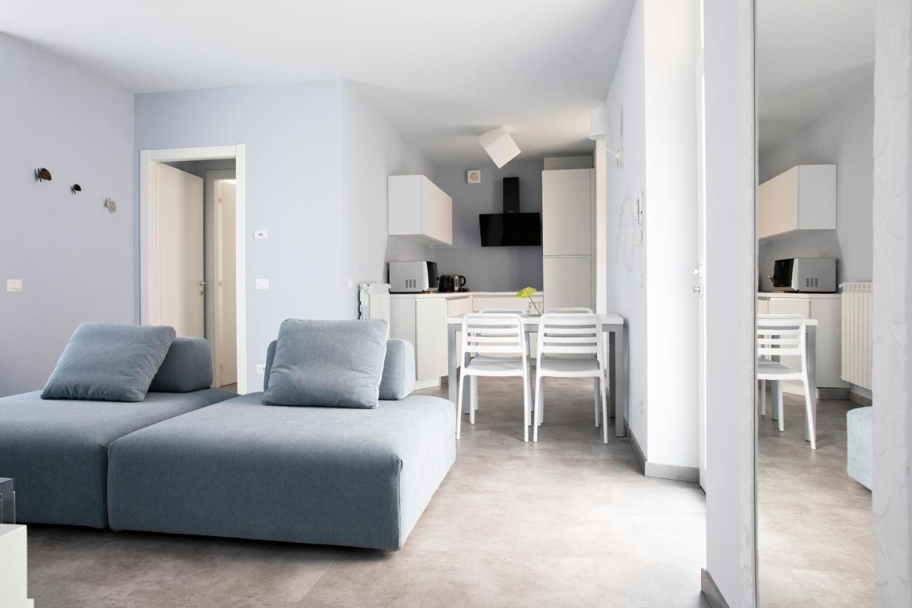 Charming Moment Di Villa Porta - Residenza Porto Vecchio 루이노 외부 사진